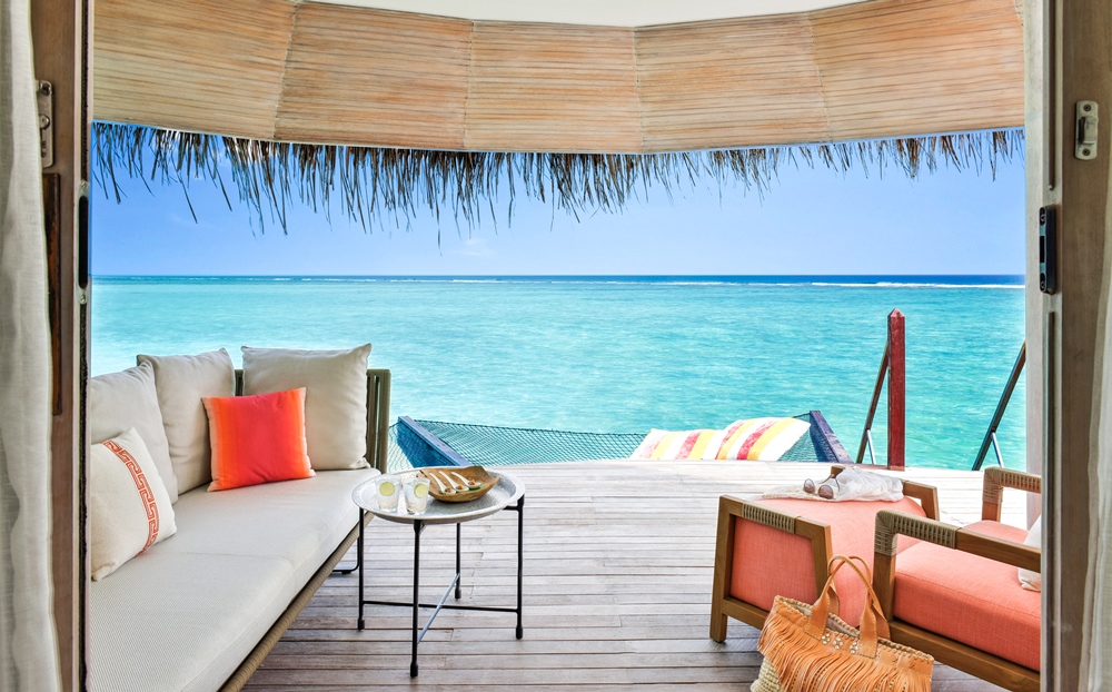 content/hotel/Kanuhura/Accommondation/Water Villa Sunrise/Kanuhura-Acc-WaterVilla-11.jpg